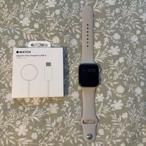 Apple Watch SE (2nd gen)